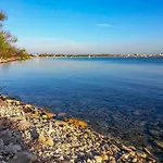 بيت للعطل Acqua Chiara Beachfront