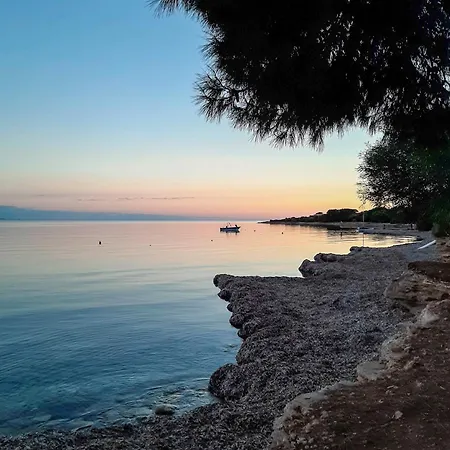 Acqua Chiara Beachfront Nyaraló