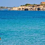 Acqua Chiara Beachfront 펜션 푸트주 이두
