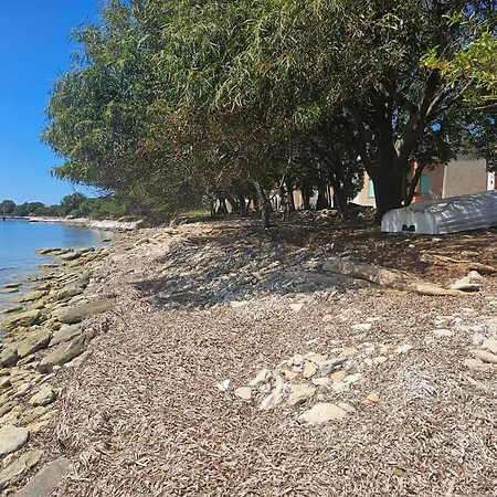 בית נופש Acqua Chiara Beachfront